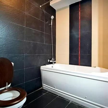 Dor De Mare - Studio Madeira Mamaia 300 M From The Beach! * ママイア